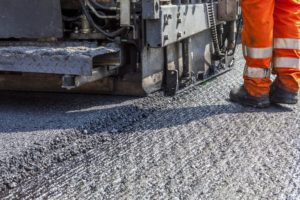 Milling keeps the pavement