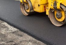 Asphalt paving