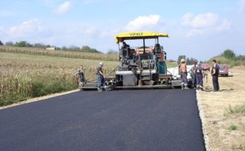 paving