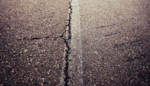 Crack Filling: What is the Ideal Crack Filler for Driveway Cracks