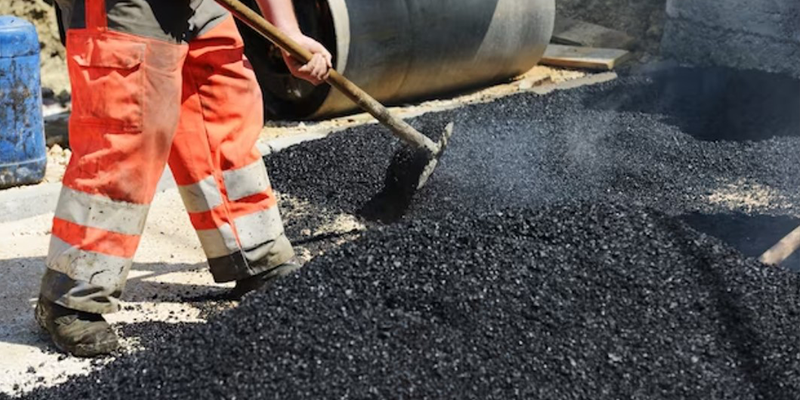Affordable Asphalt Patching in Louisville