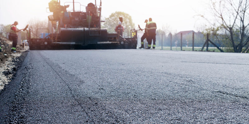 Tips for a Smooth Asphalt Paving Finishing