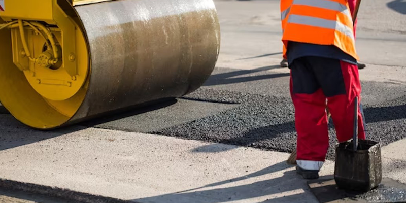 How to Repair Asphalt like a Pro with Asphalt Patching