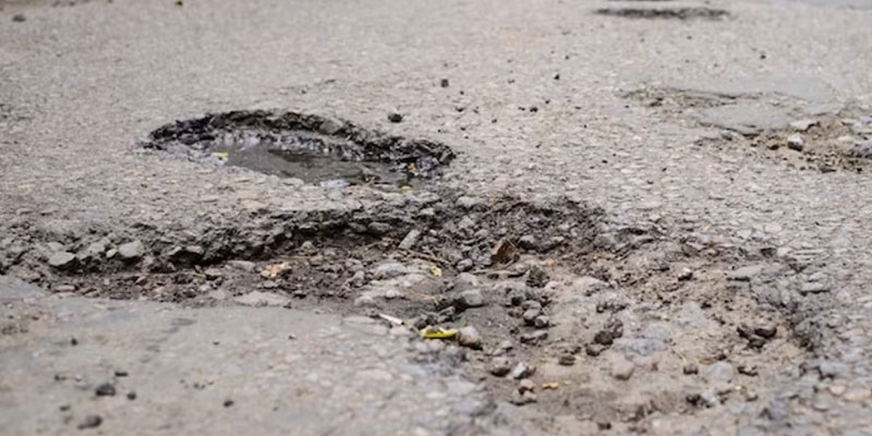 Effective Pothole Repair Solutions by Commonwealth Paving in Louisville, KY