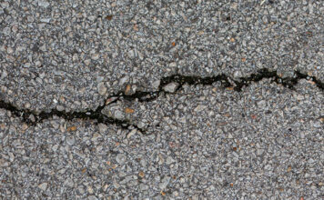 The Benefits of Regular Asphalt Crack Repair for Homeowners and Businesses