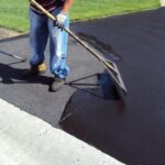 7 Essential Tips for Applying Asphalt Driveway Sealer in Louisville, KY