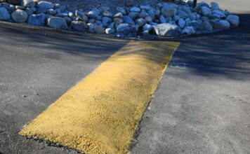 How Speed Bumps for Asphalt Improve Traffic Flow in Louisville: 5 Key Benefits