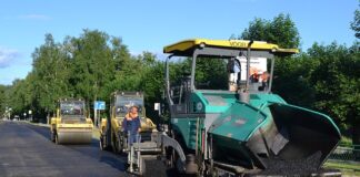 How Professional Paving Companies Improve Asphalt Durability and Property Value