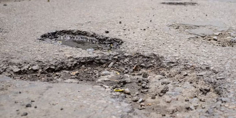 The Complete Guide to Pothole Repair for Parking Lots and Driveways